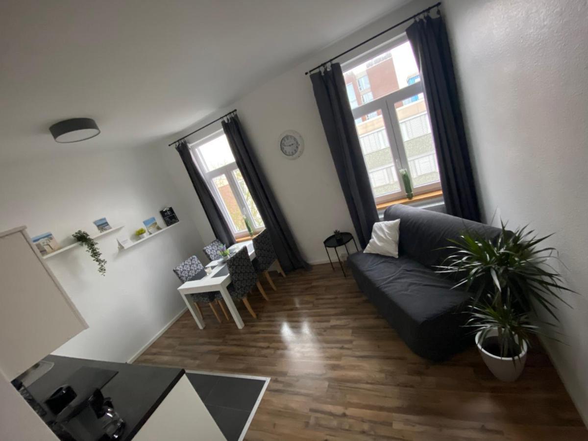 Ferienwohnung Robbe Wilhelmshaven Exteriör bild